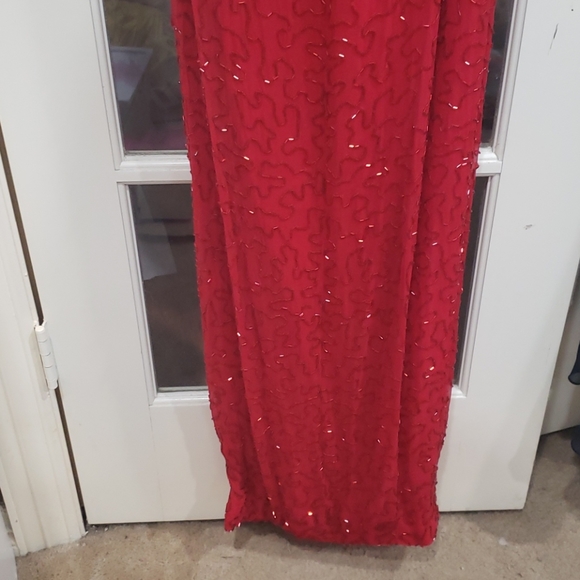 Beautiful Prom/Formal Dress - Picture 6 of 8